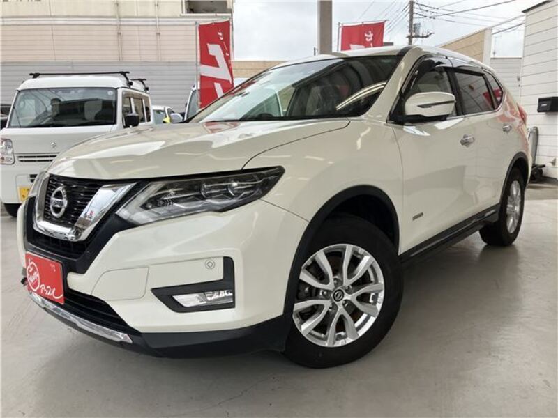 X-TRAIL