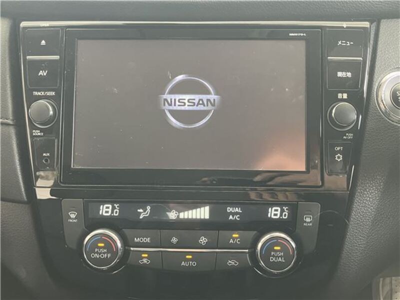 X-TRAIL