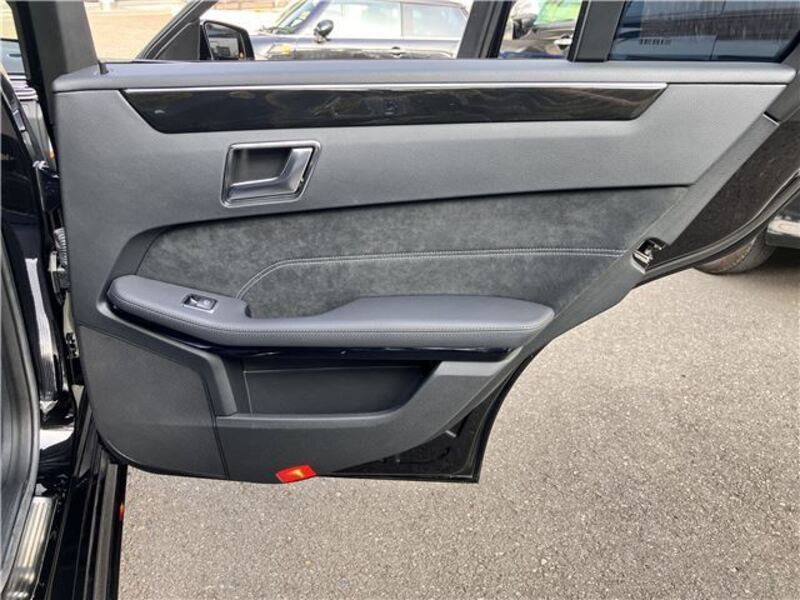 E-CLASS