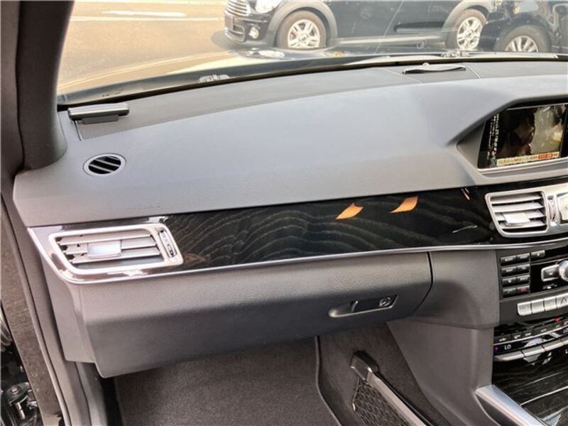 E-CLASS