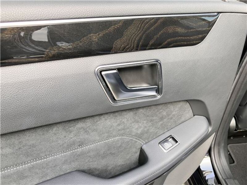 E-CLASS