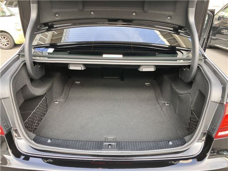 E-CLASS