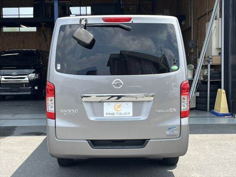 NV350 CARAVAN