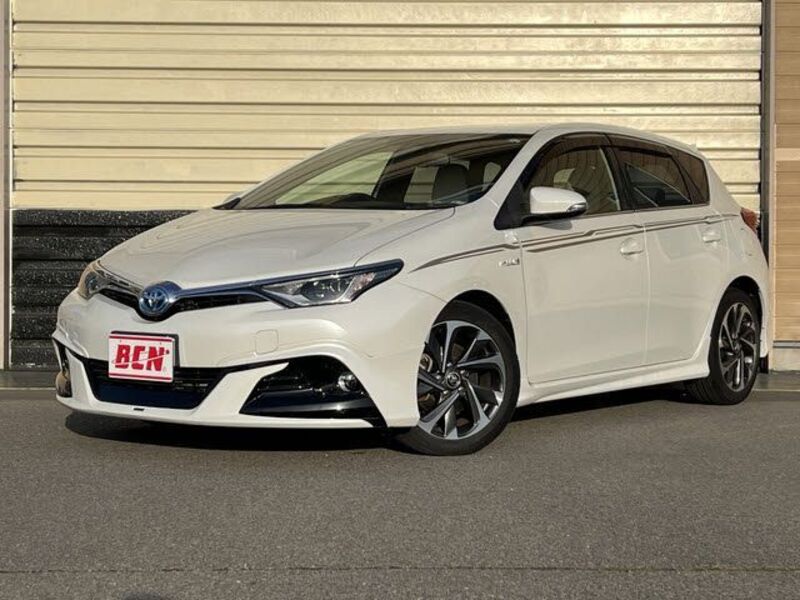 TOYOTA AURIS HYBRID
