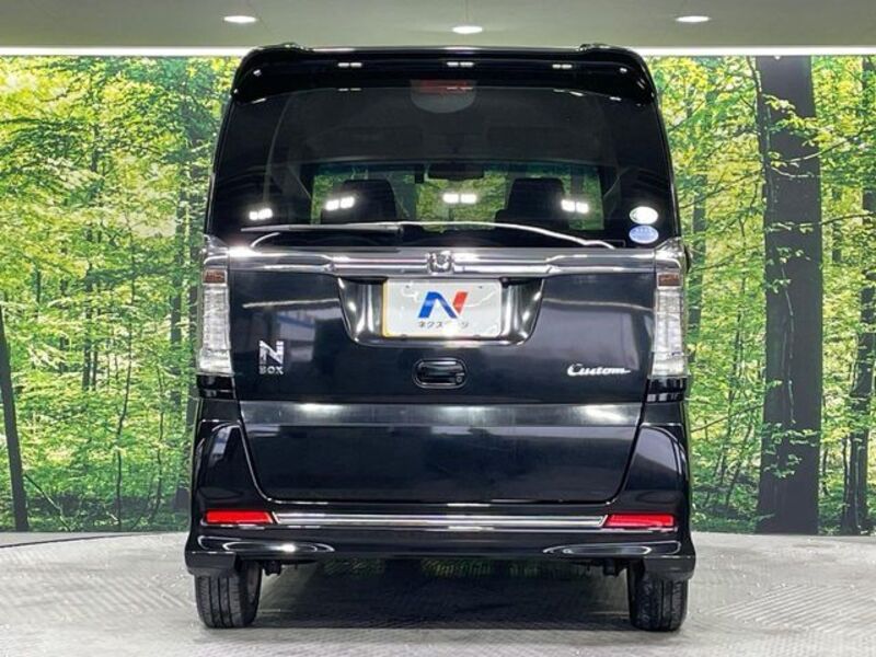 N BOX CUSTOM