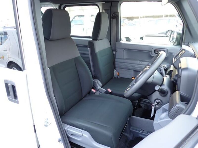 N-VAN