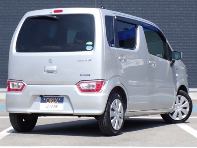 WAGON R