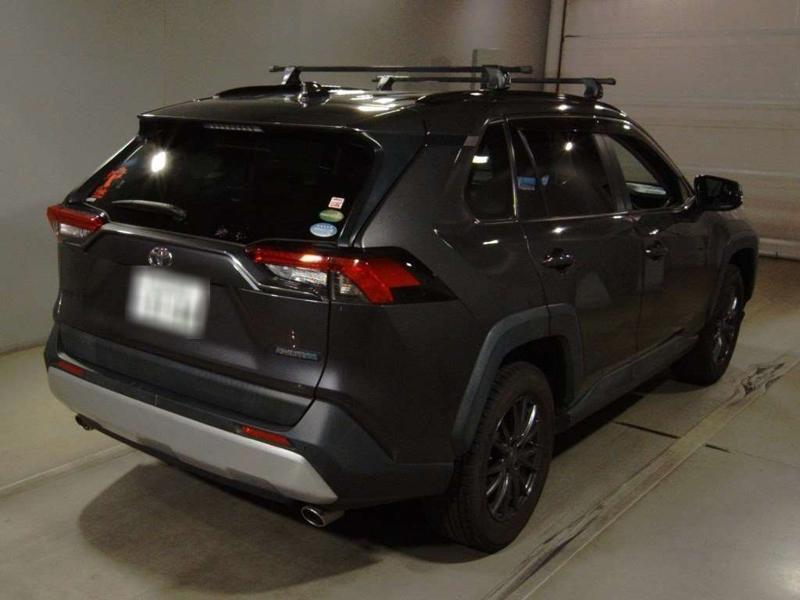 RAV4