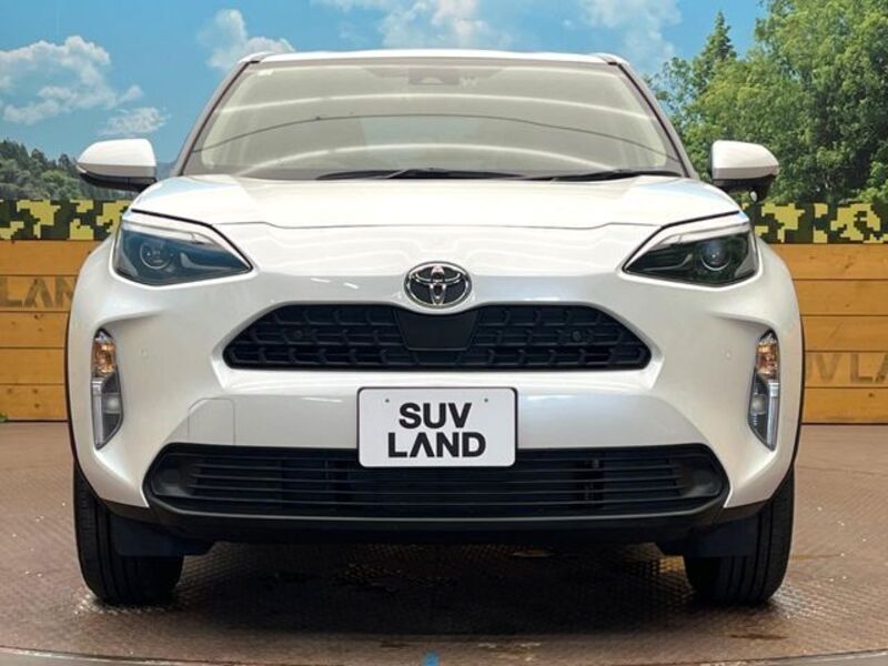 YARIS CROSS