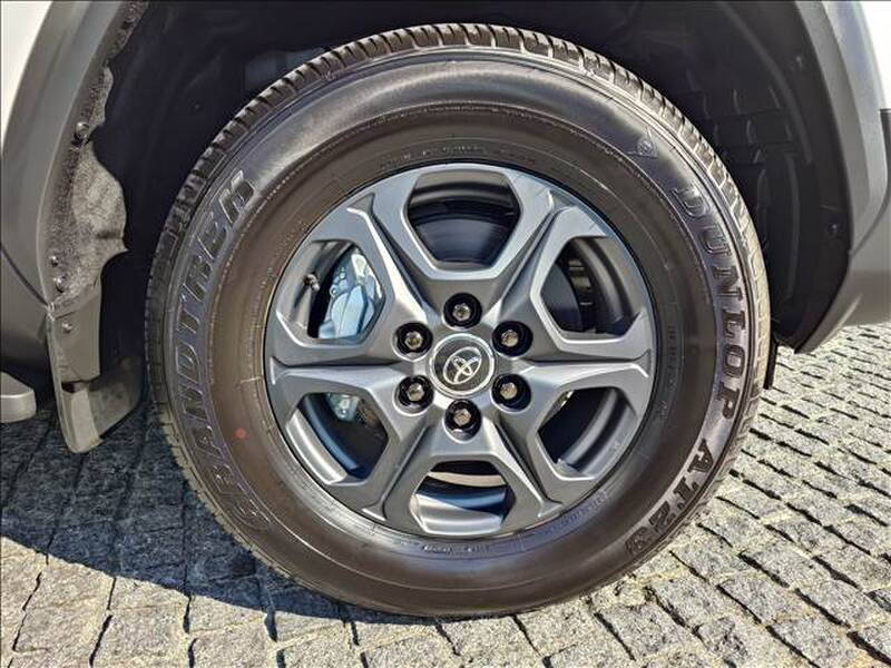 LAND CRUISER