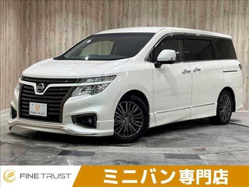 NISSAN ELGRAND