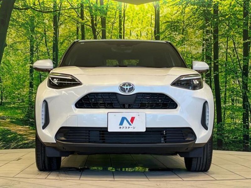 YARIS CROSS