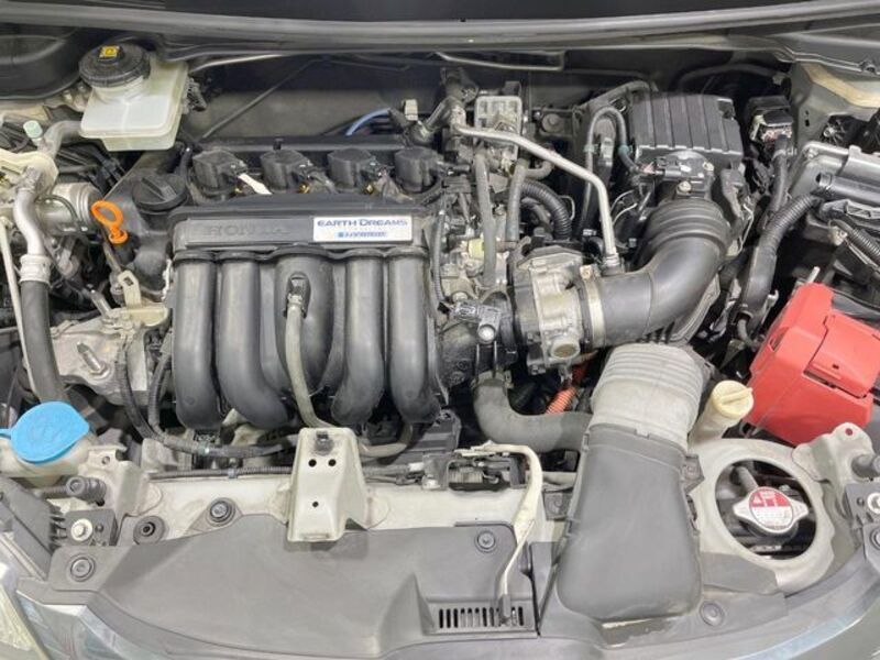 FIT HYBRID