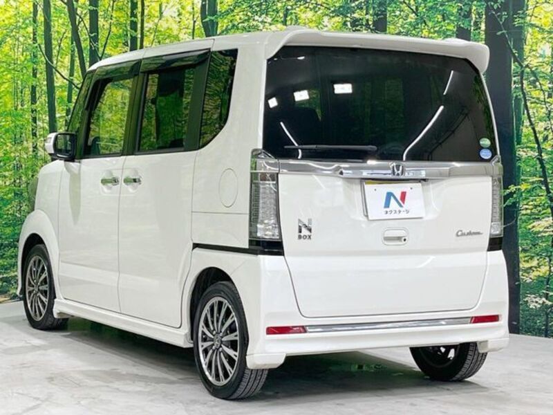 N BOX CUSTOM