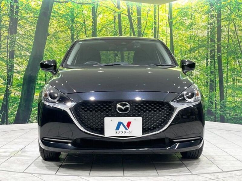 MAZDA2