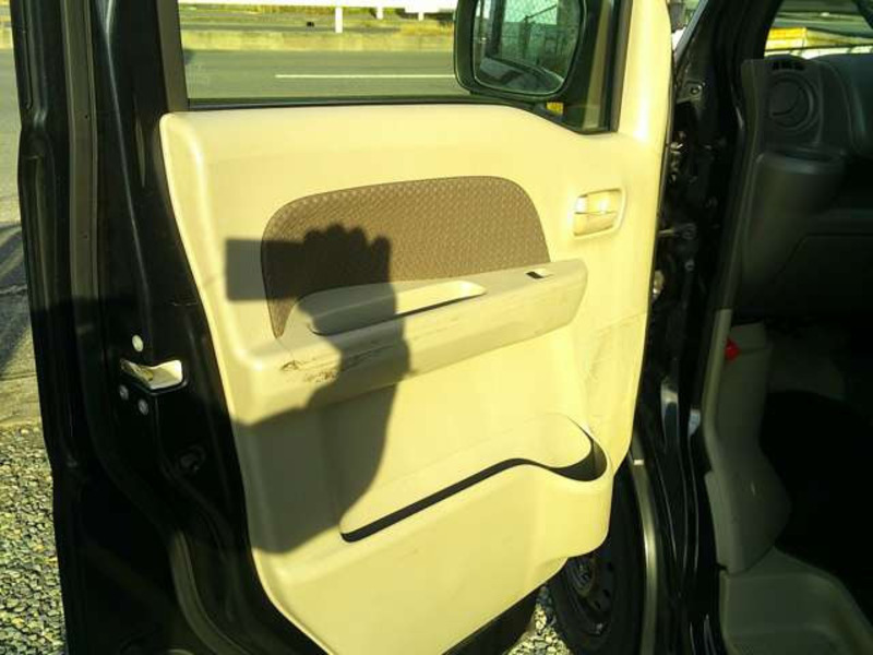MINICAB VAN