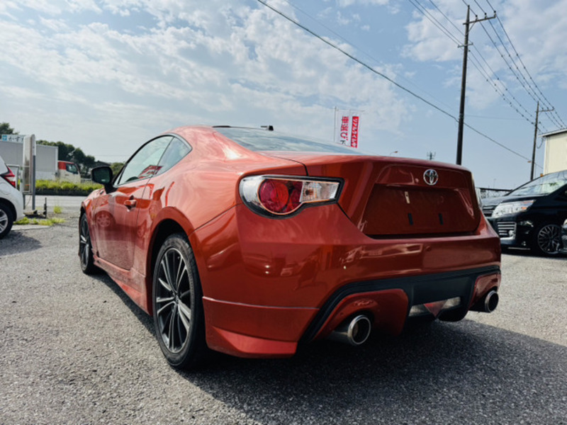 86