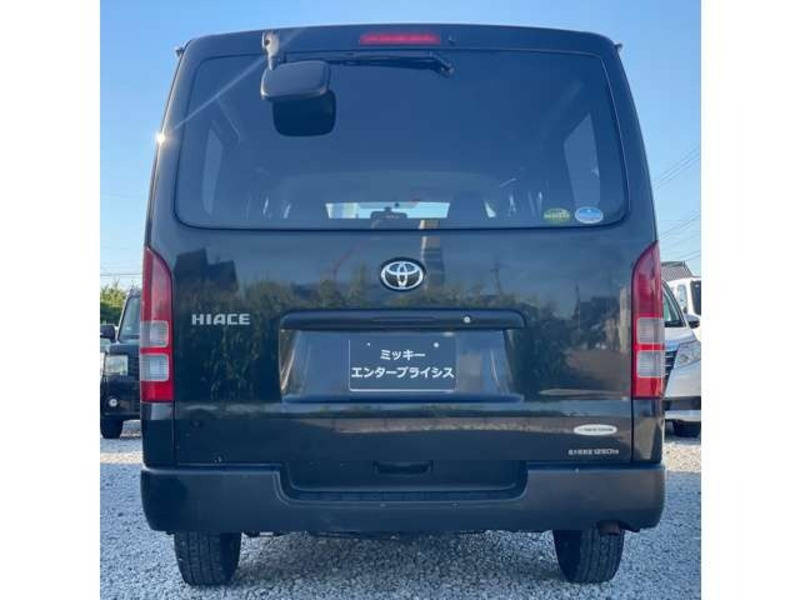 HIACE VAN