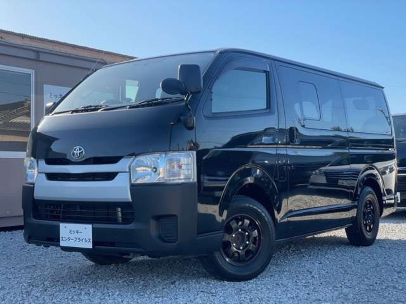 HIACE VAN