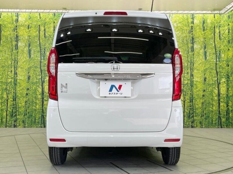N BOX
