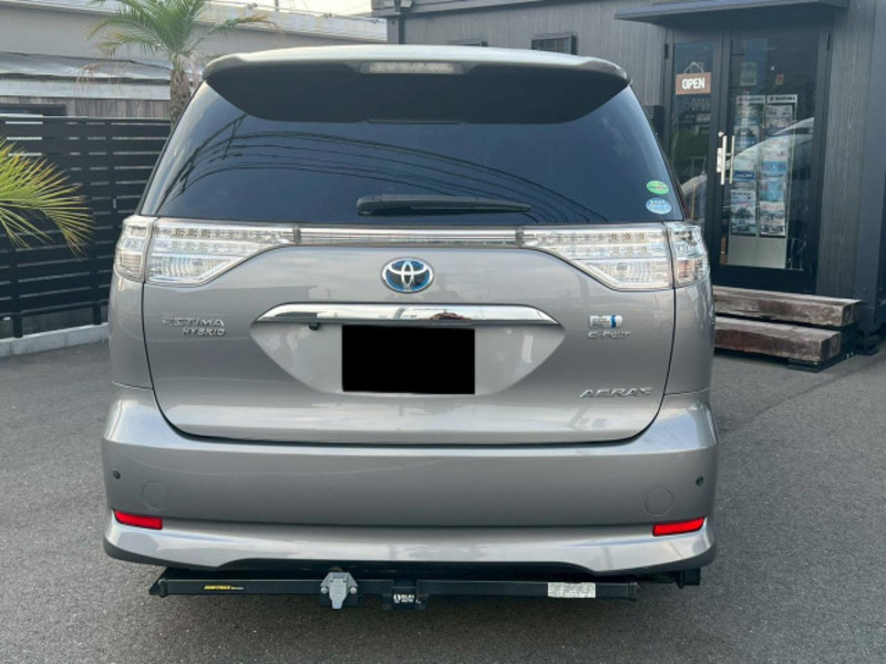 ESTIMA HYBRID