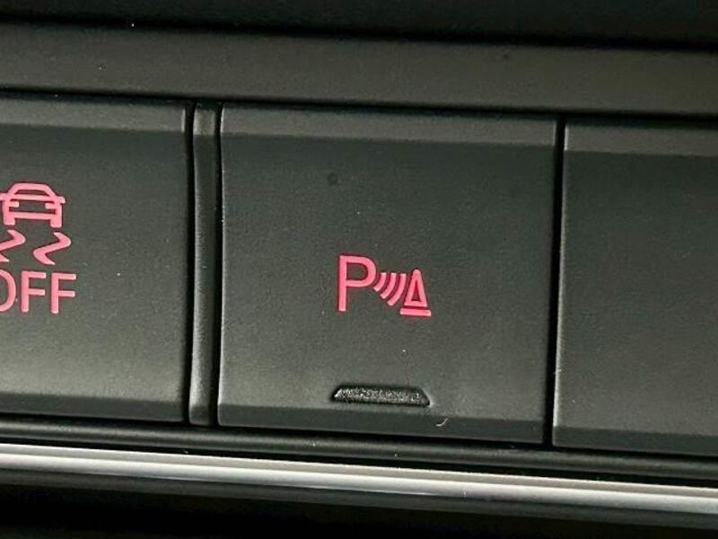Q3