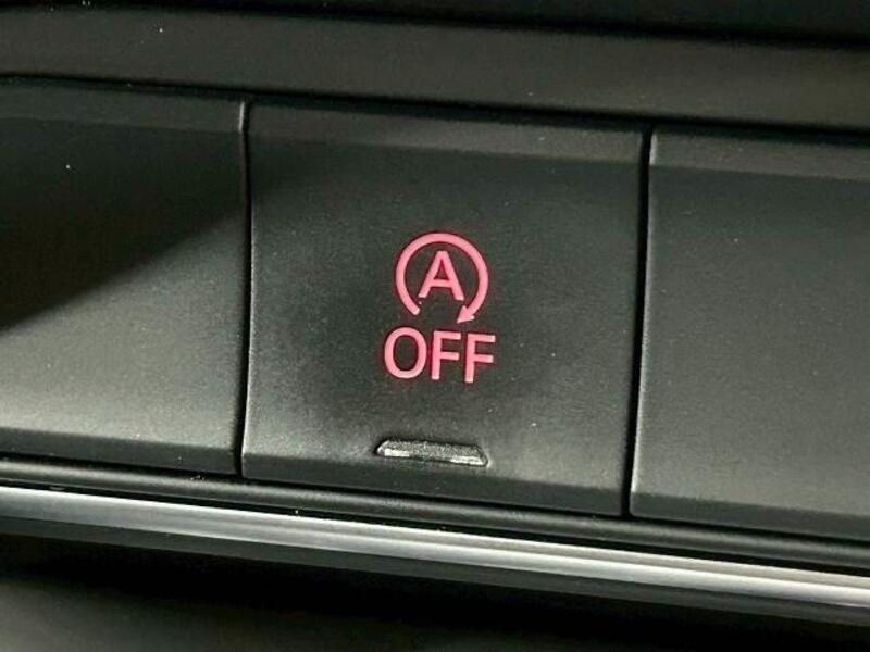 Q3