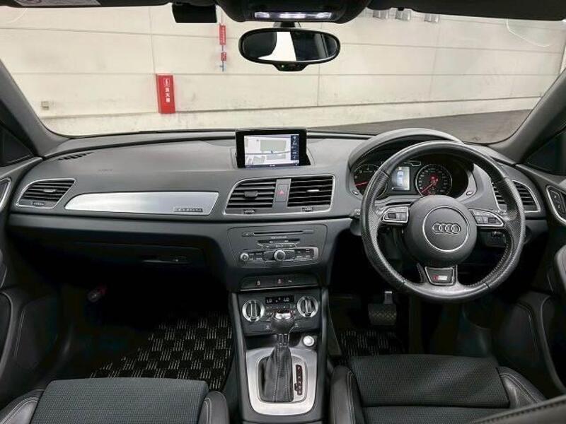Q3