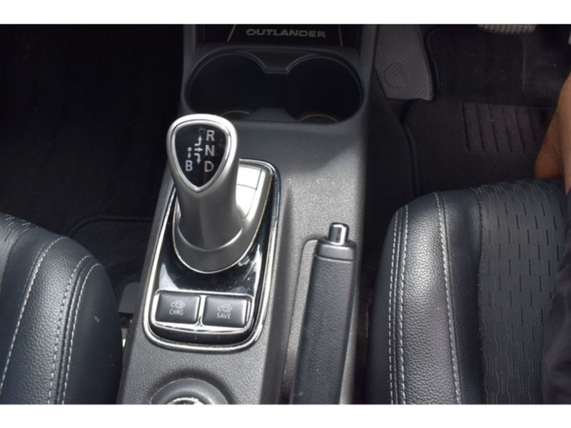 OUTLANDER PHEV
