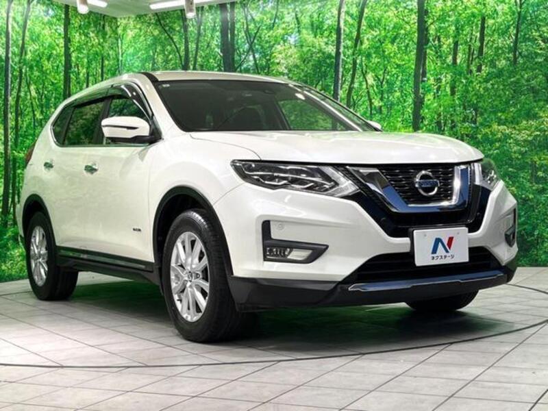 X-TRAIL