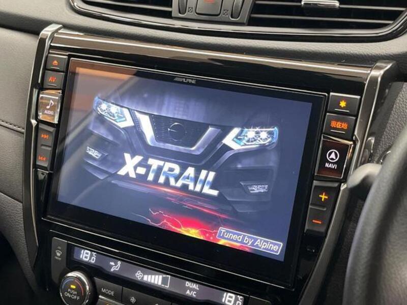 X-TRAIL