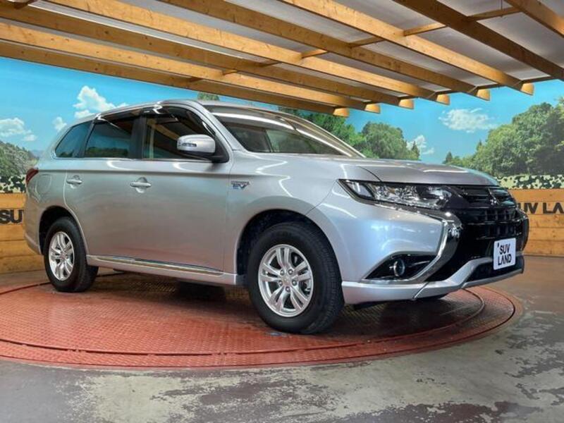 OUTLANDER PHEV