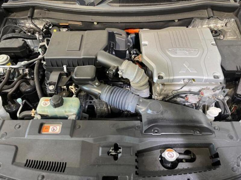 OUTLANDER PHEV