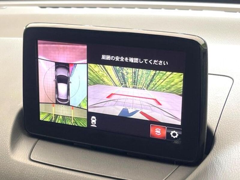 MAZDA2