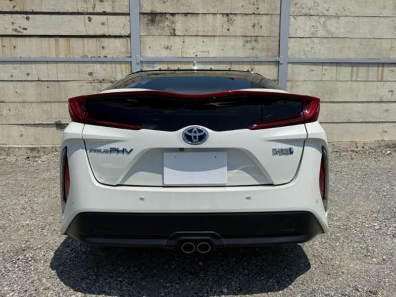 PRIUS PHV