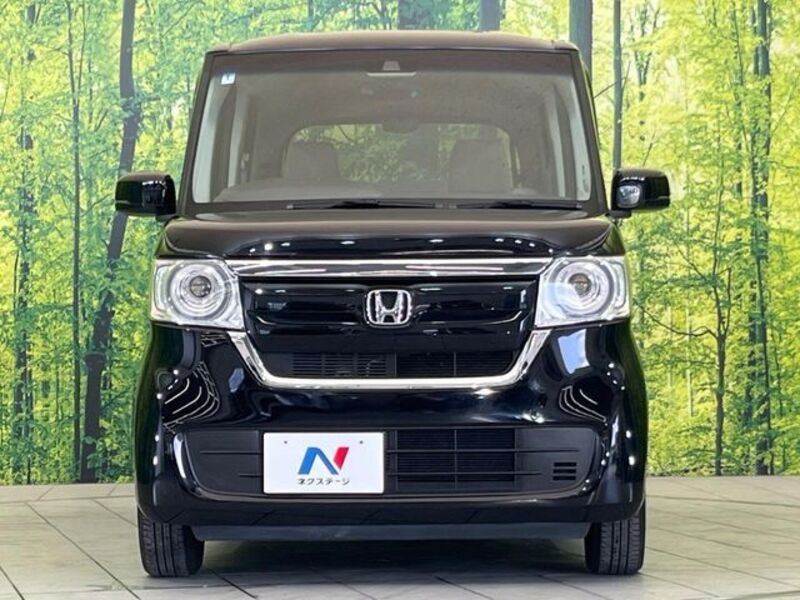 N BOX