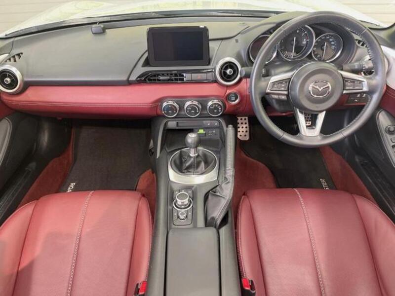 ROADSTER