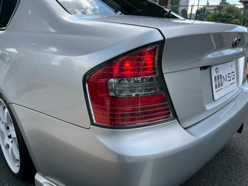 LEGACY B4