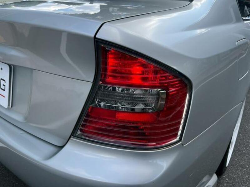 LEGACY B4