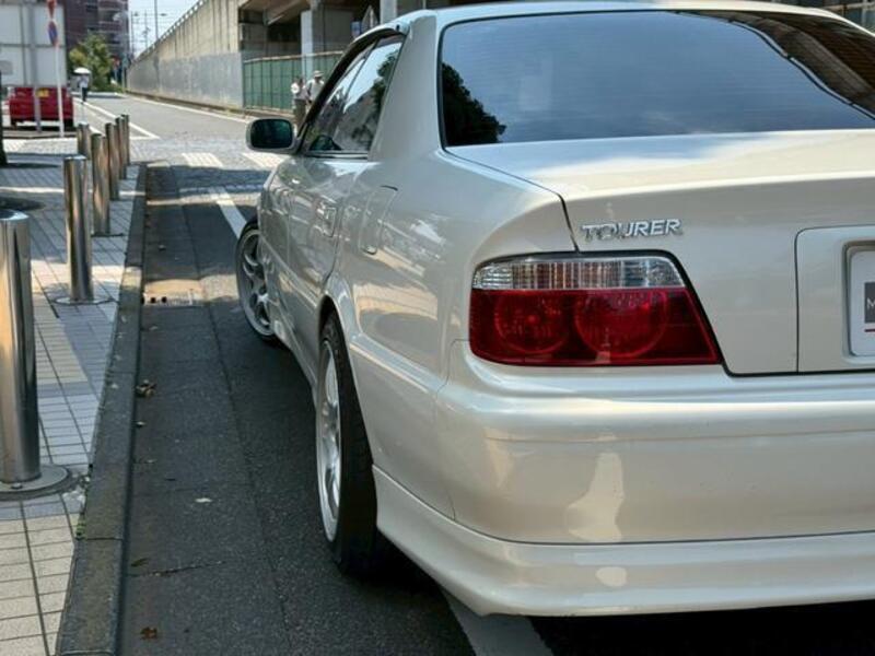 CHASER