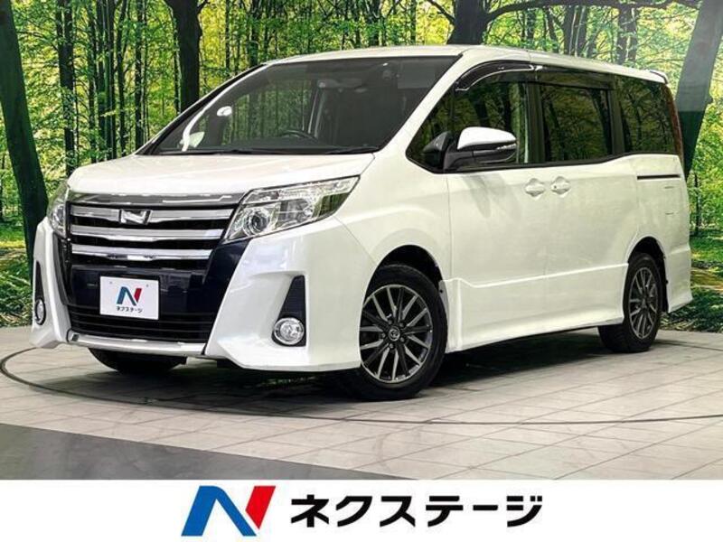 TOYOTA NOAH