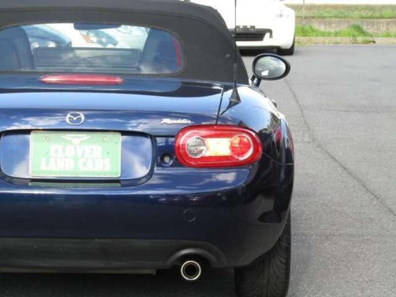 ROADSTER