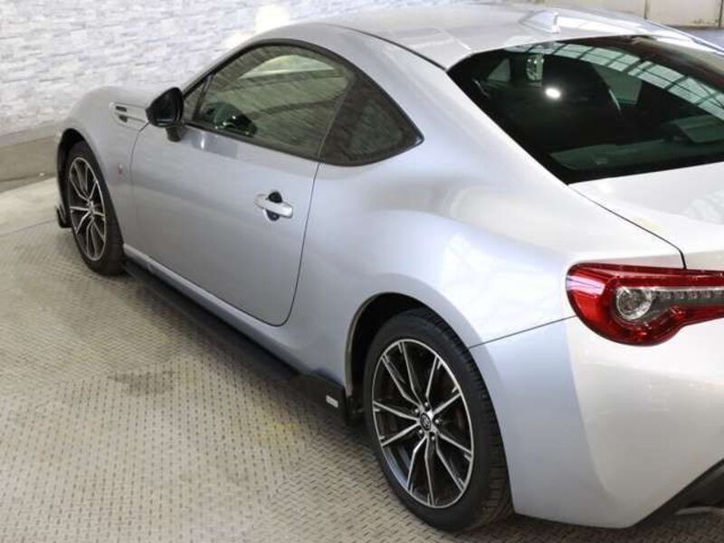 86
