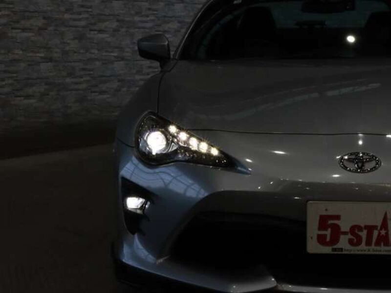 86