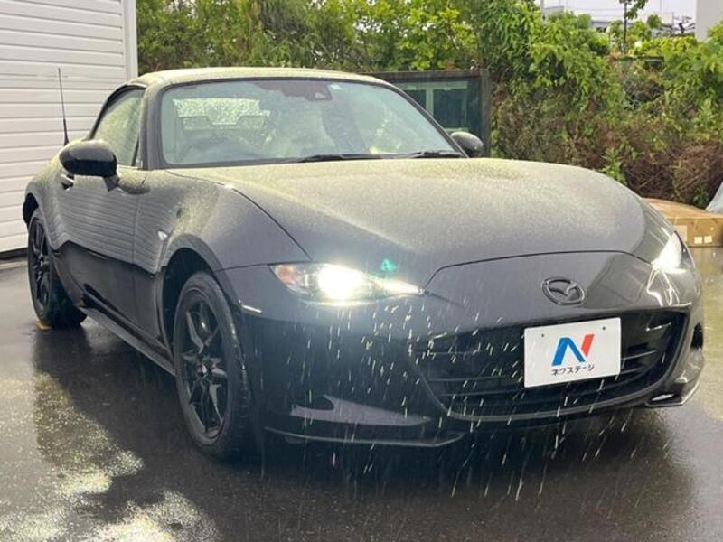 ROADSTER