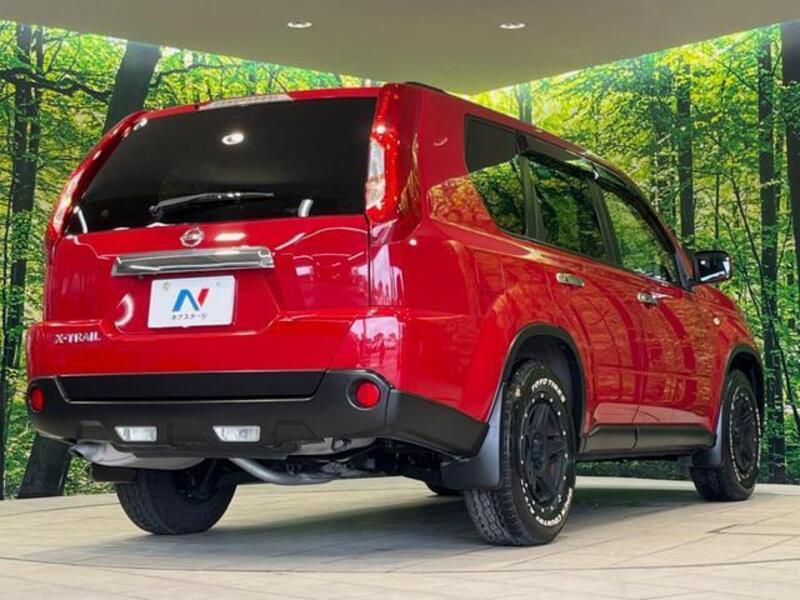 X-TRAIL