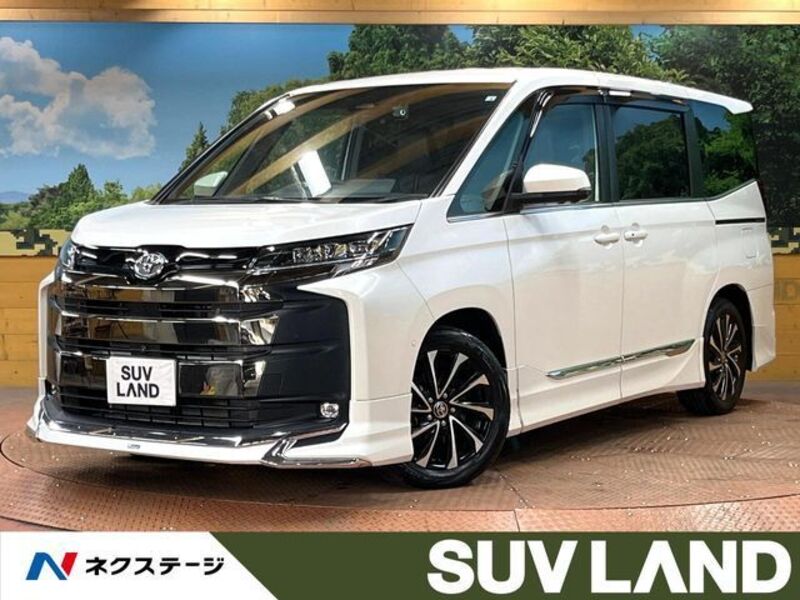 TOYOTA NOAH