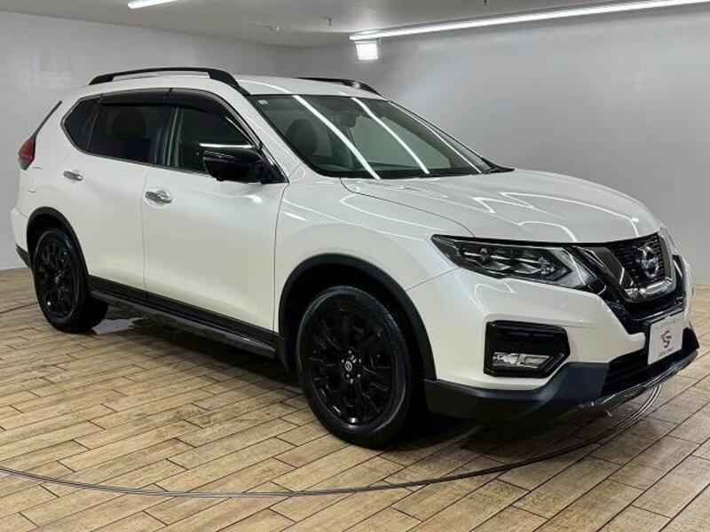 X-TRAIL