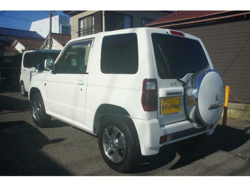 PAJERO MINI