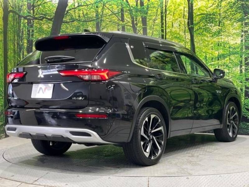 OUTLANDER PHEV